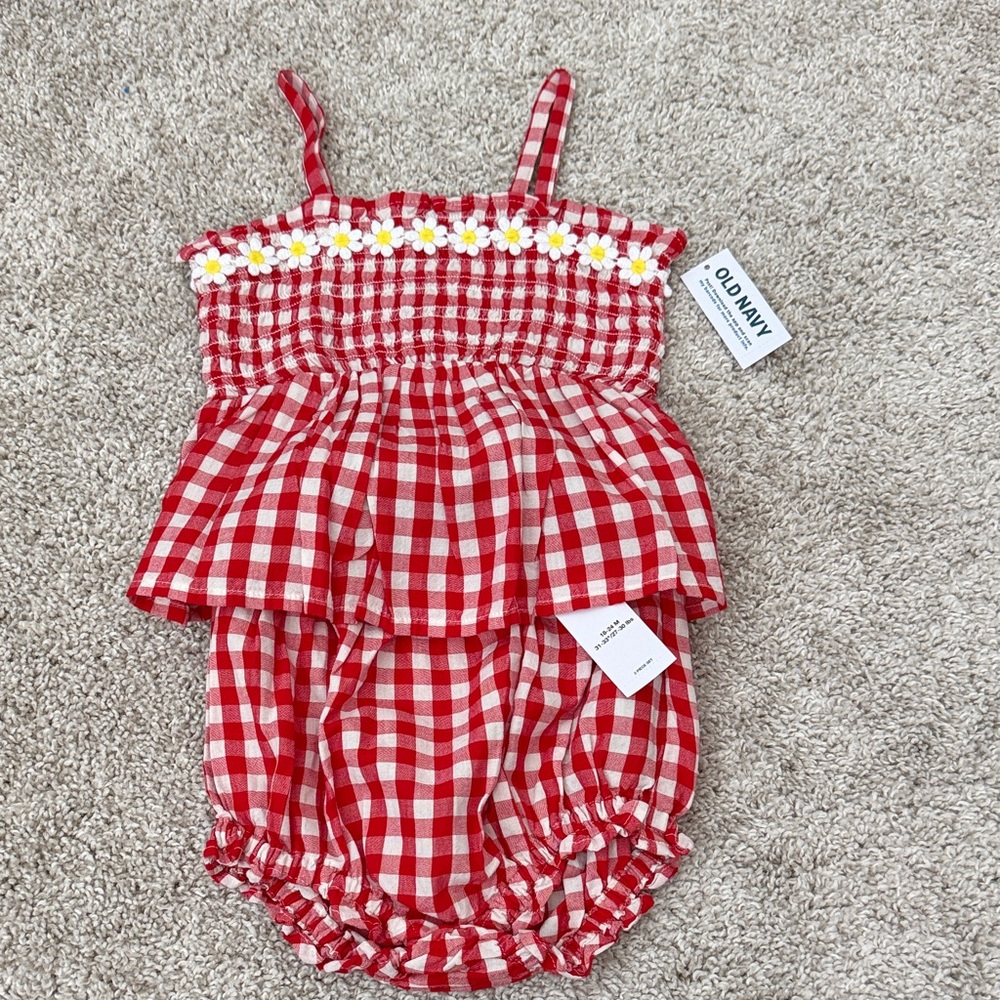 Old Navy Red Gingham Daisy Trim Baby Bloomers